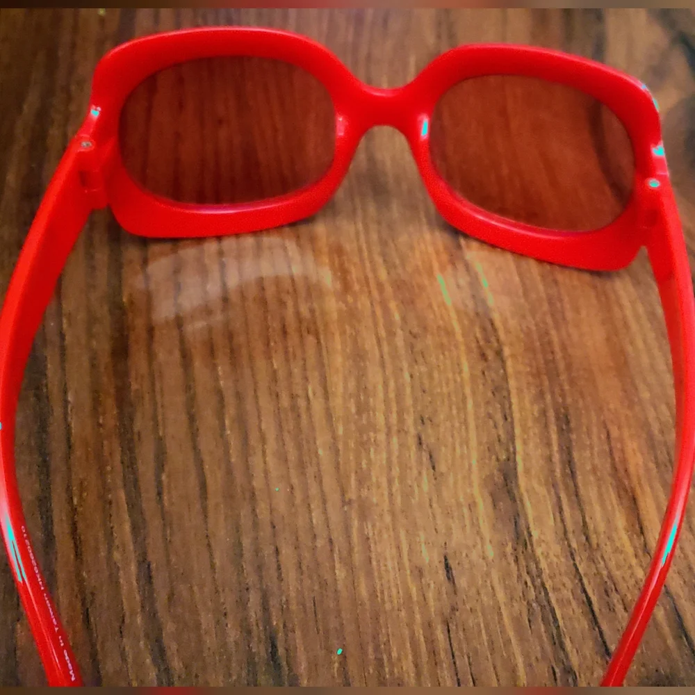 2008 Hello Kitty Sanrio Children's Sunglasses